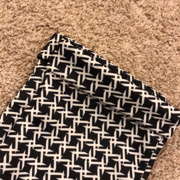 Printed Trouser - Picture 2 of 3